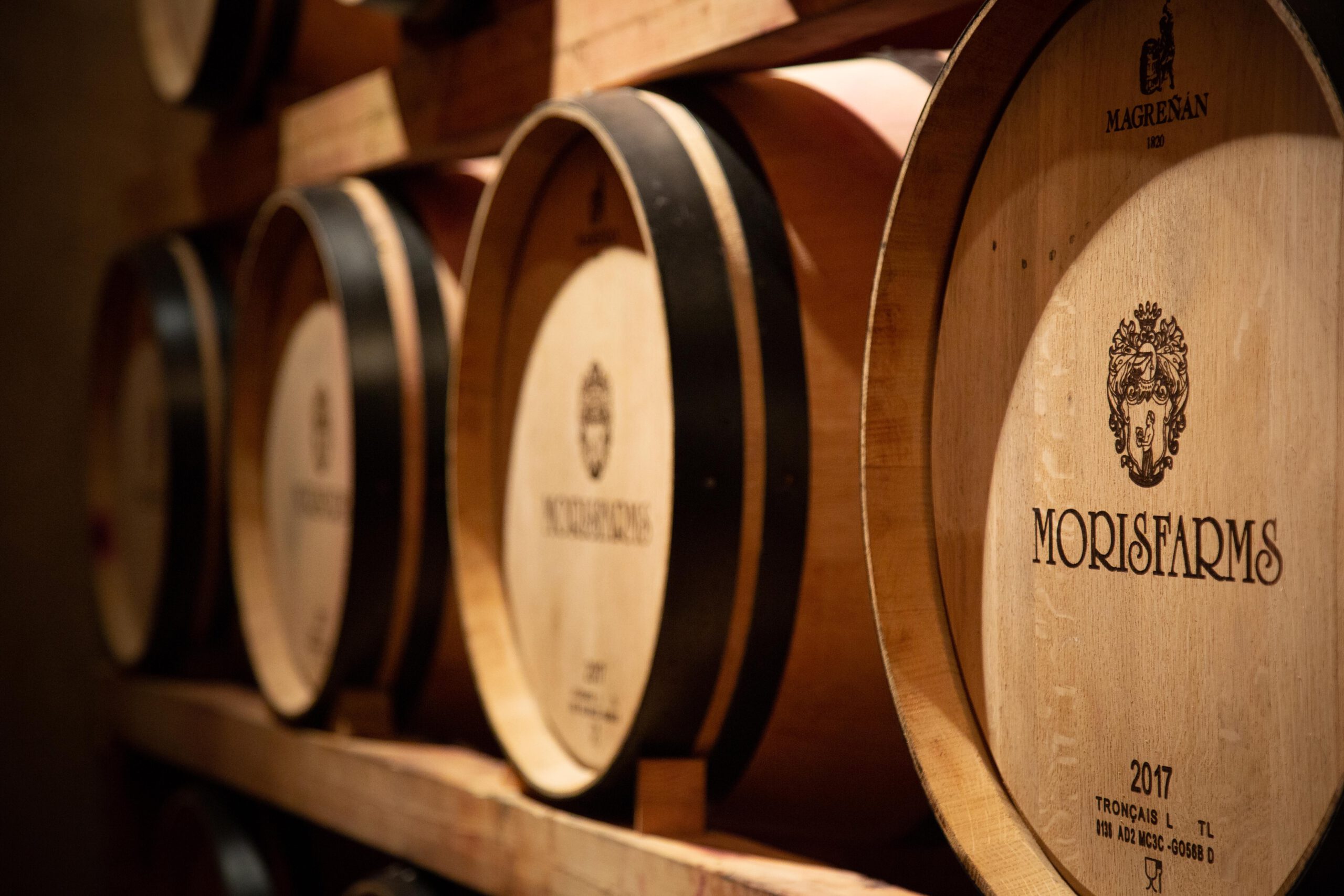 Time to Wine - Morisfarms wijnvaten wijnkelder Time to Wine - Morisfarms wijnvaten wijnkelder